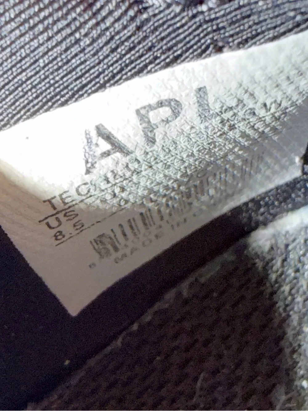 APL Slip-On Knit Sneakers in Black and White Women’s 8.5 Great Condition